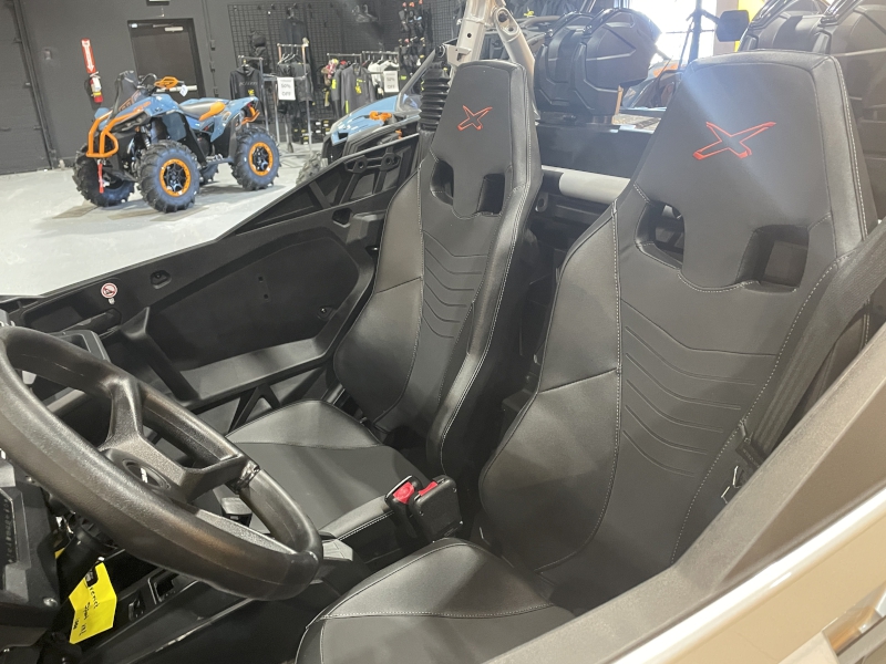 2026 Can-Am 6FTA Side by Side