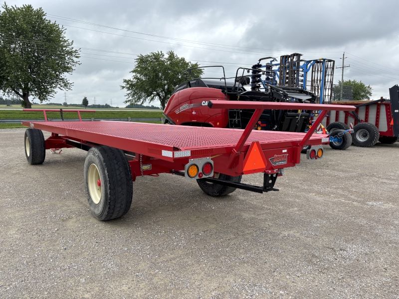 2026 JBM 8.5X30 ME Bale Wagon