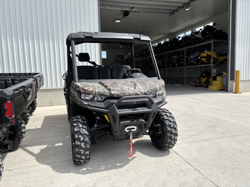 2026 Can-Am 8FTE Side by Side