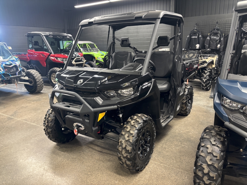 2026 Can-Am 8FTA Side by Side
