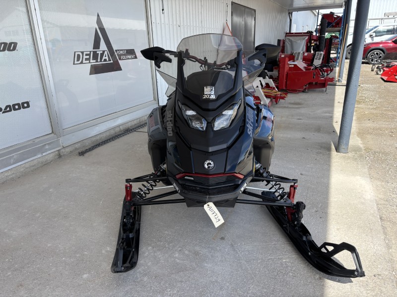 2025 Ski-Doo 850 E-TEC Snowmobile