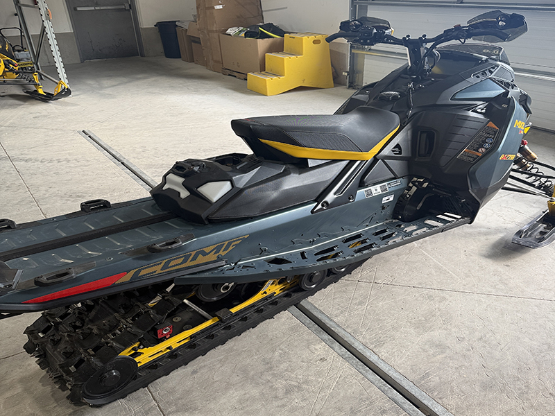 2026 Ski-Doo MXZ XRS 850 Snowmobile