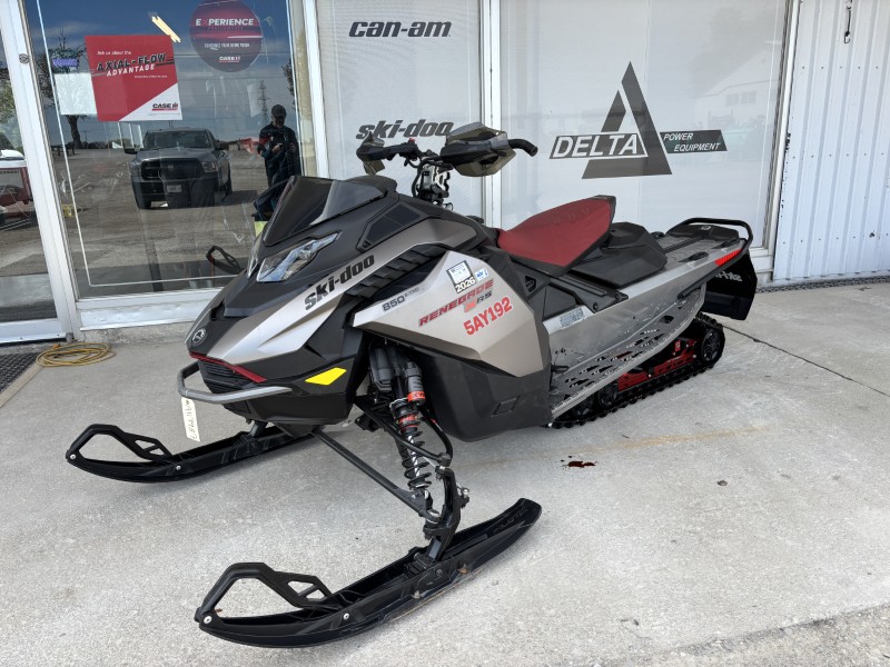 2023 Ski-Doo XRS 850 Snowmobile