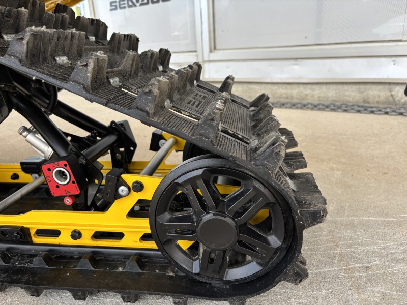 2025 Ski-Doo MXZ XRS Snowmobile
