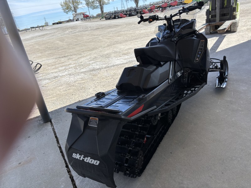 2021 Ski-Doo MXZ 850 TNT Snowmobile