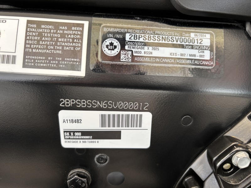 2025 Ski-Doo X 900 Snowmobile