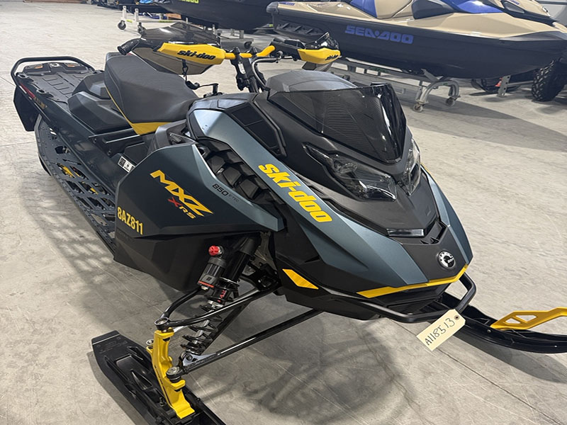 2026 Ski-Doo MXZ XRS 850 Snowmobile