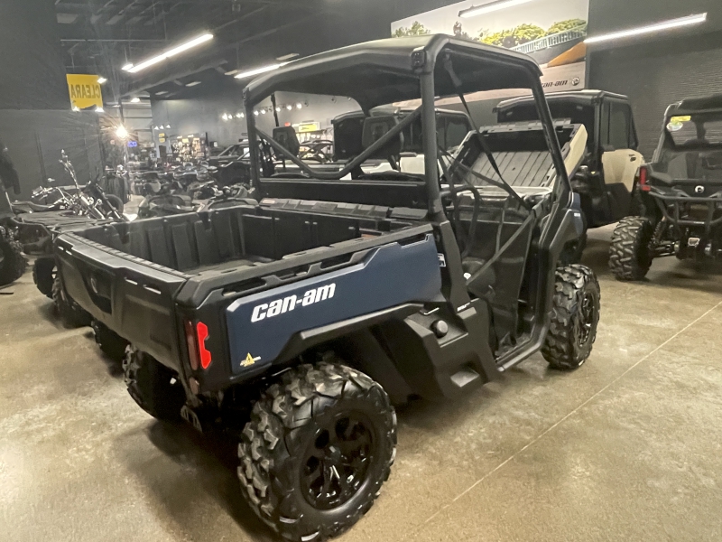 2026 Can-Am 8FTF Side by Side