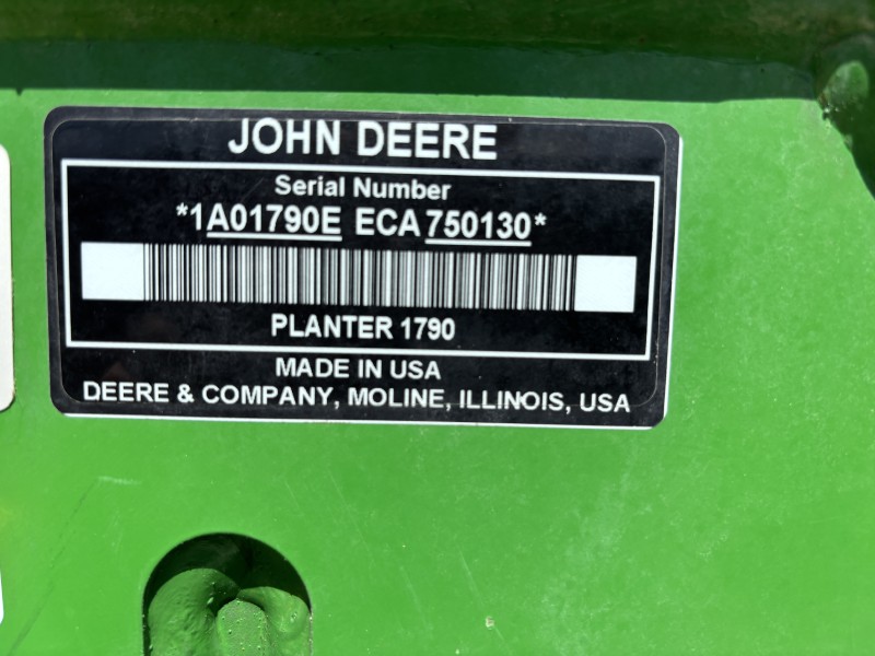 2012 John Deere 1790 Planter