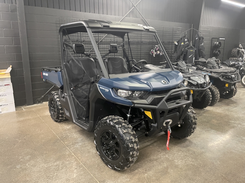 2026 Can-Am 8FTF Side by Side