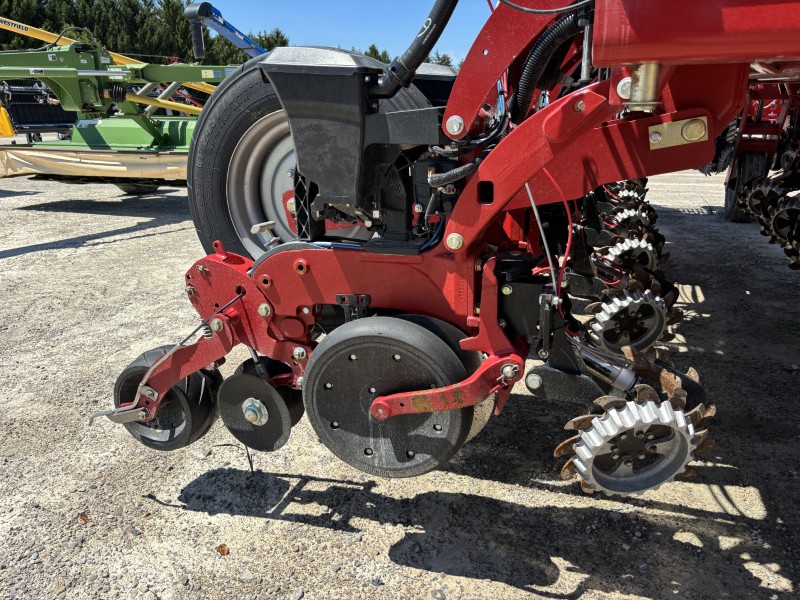 2024 Case IH 2150-16R Planter