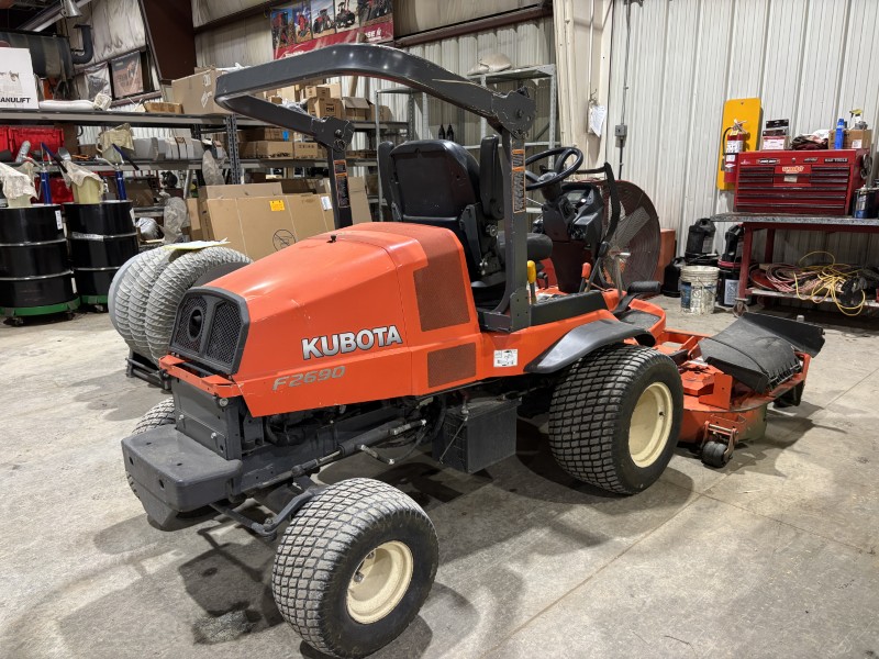2018 Kubota F2690 Mower/Front Mount