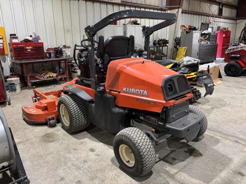 2018 Kubota F2690 Mower/Front Mount