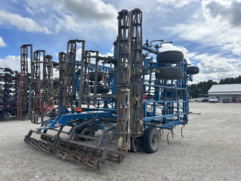 2013 Penta 200S-42' Field Cultivator