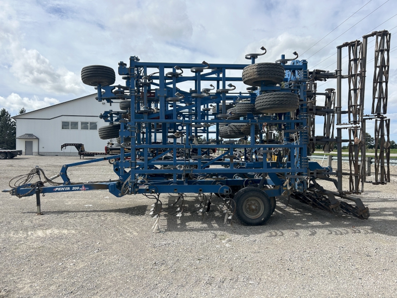2013 Penta 200S-42' Field Cultivator