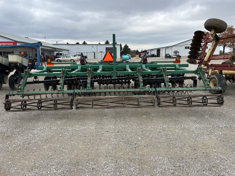2011 Great Plains 1500TT Vertical Tillage