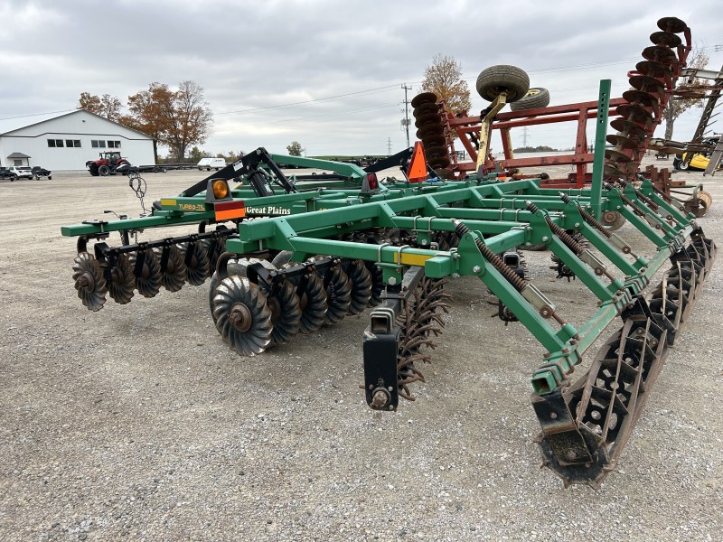 2011 Great Plains 1500TT Vertical Tillage