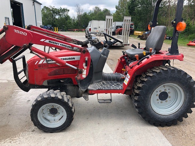 2006 Massey Ferguson 1528 Tractor For Sale In Lucknow On Ironsearch