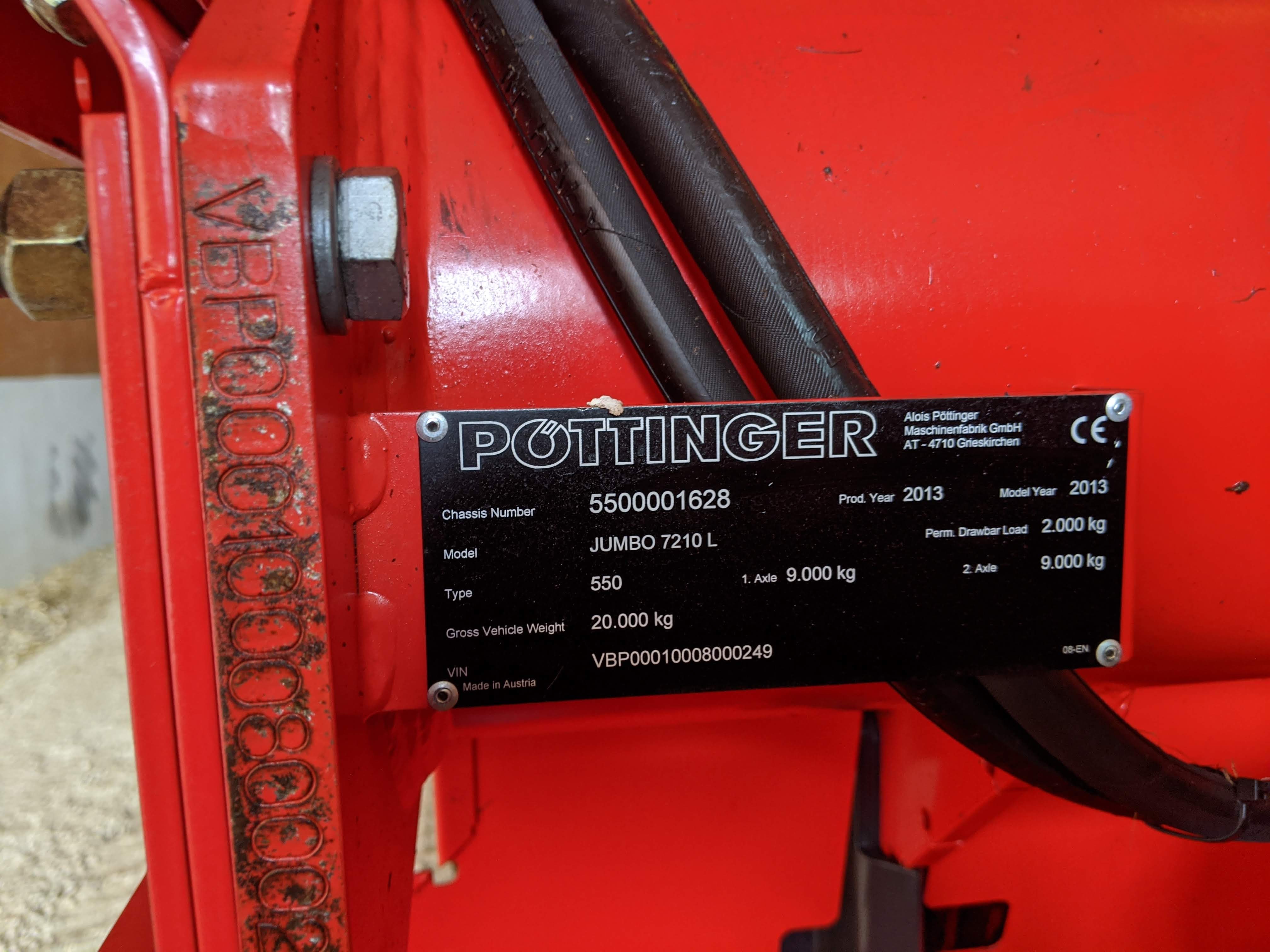 2013 Pottinger Jumbo 7210L Forage Box