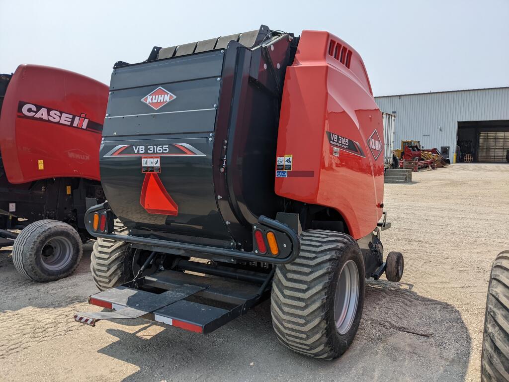 2022 Kuhn VB3165 Baler/Round