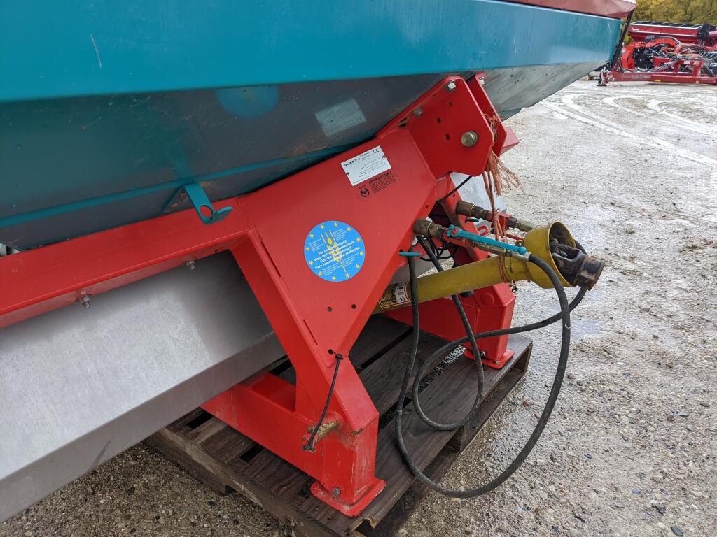 2007 Misc DPX Prima Fertilizer Spreader