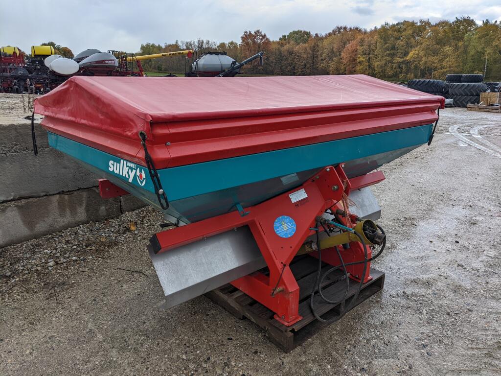 2007 Misc DPX Prima Fertilizer Spreader