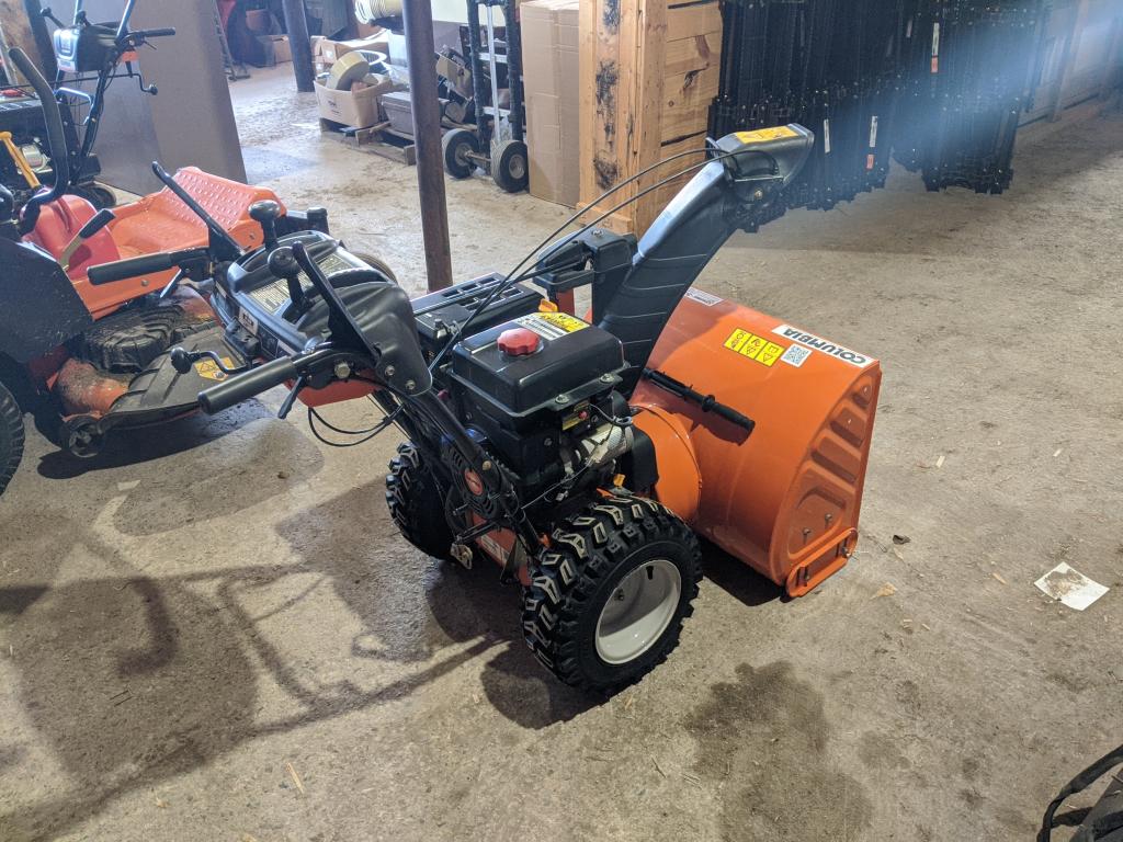 2014 Columbia CA330 Snow Thrower Walk Behind for sale in Elmira, ON