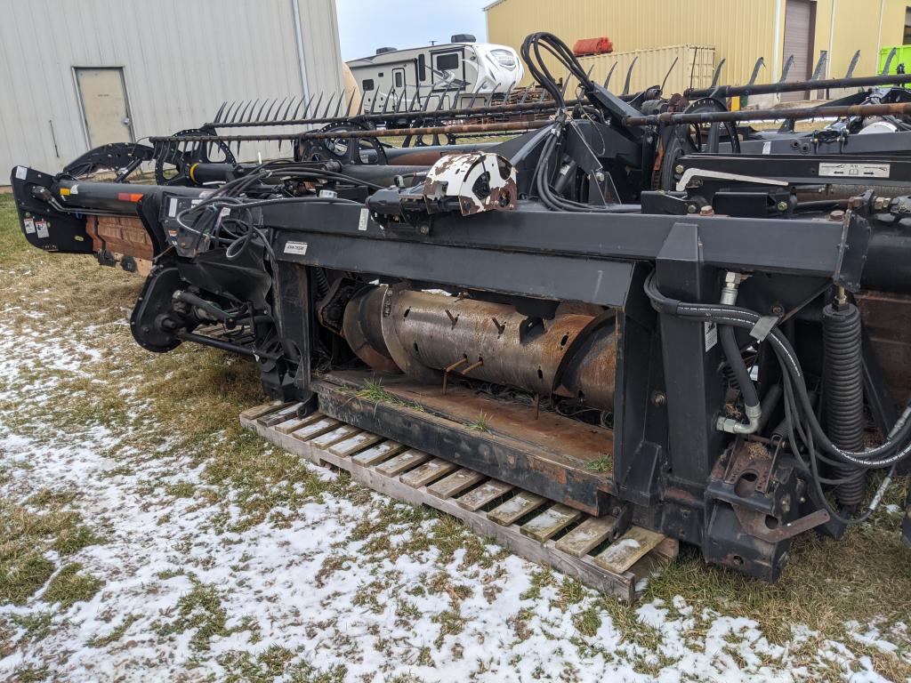 2008 MacDon FD70 Header Draper for sale in Elmira, ON IronSearch