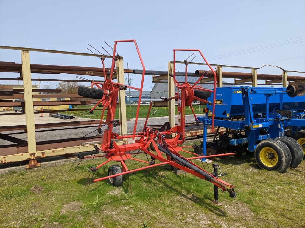 2009 Kuhn kuhn Tedder