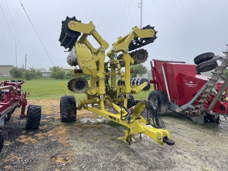 2023 Degelman PRO-TILL 14N Compact Disc