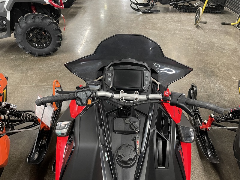 2021 Polaris VR1 MATRYX20 Snowmobile