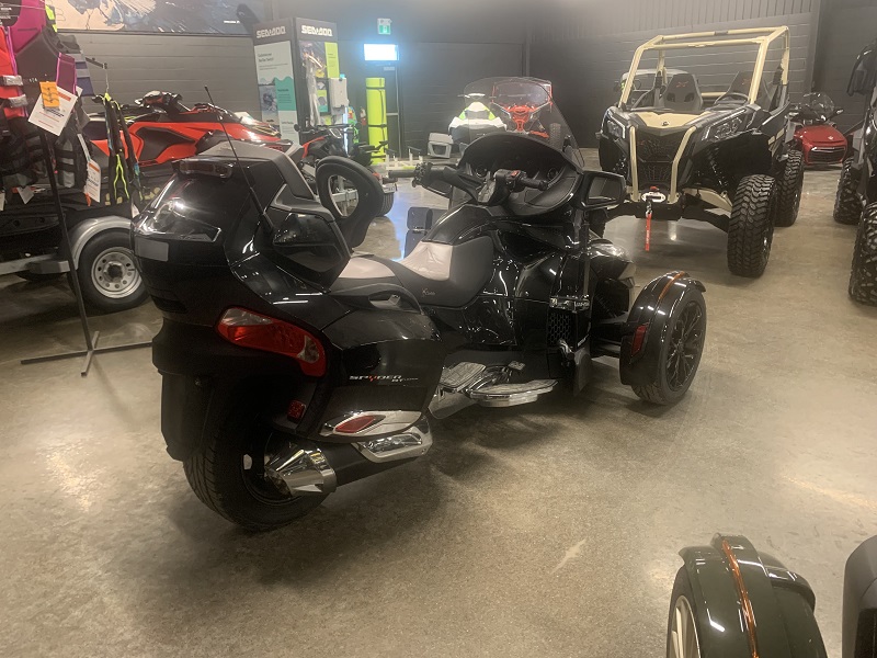 2016 Can-Am SPYDER RT Motorcycle