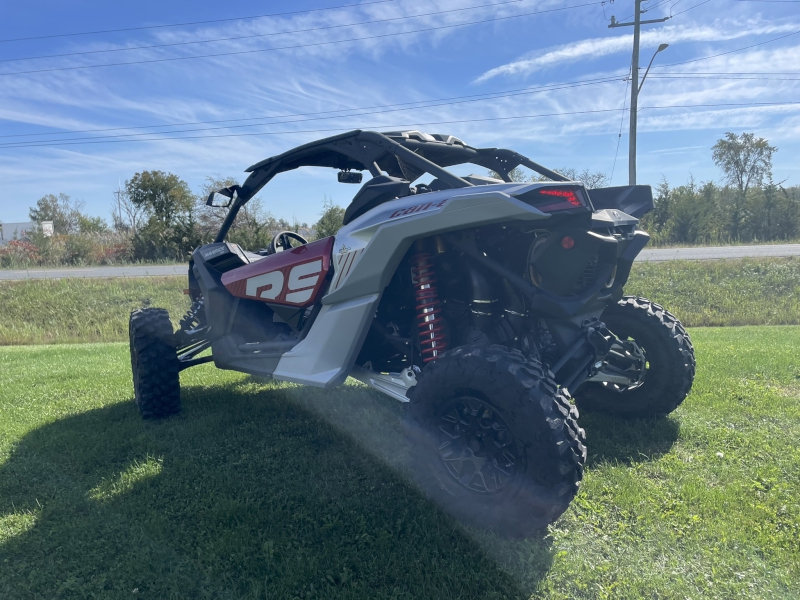 2024 Can-Am 9ERJ Side by Side