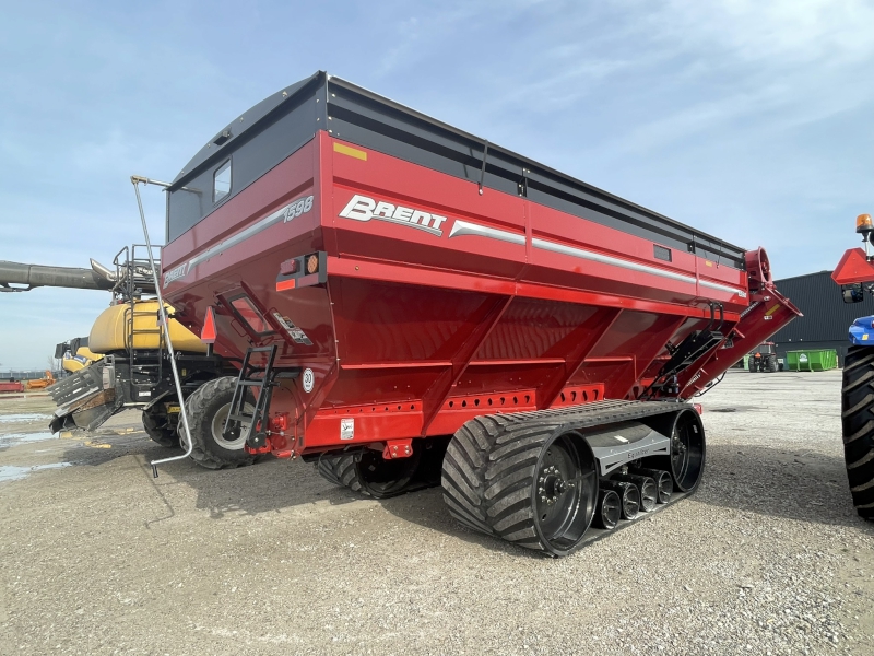 2025 Brent 1598 Grain Cart