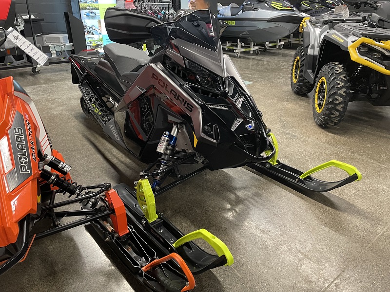 2022 Polaris VR1 Snowmobile