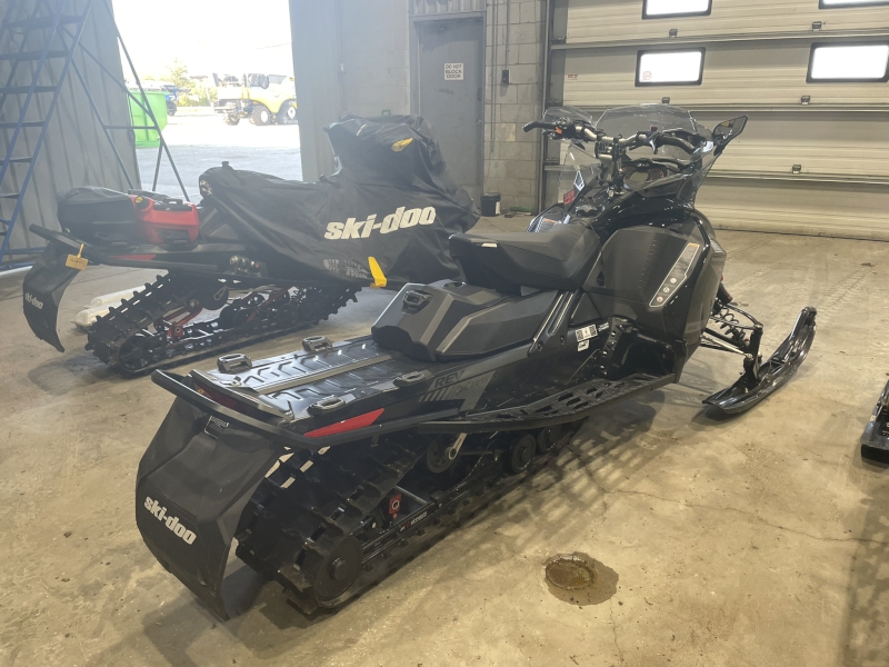 2019 Ski-Doo 850 XRS Snowmobile