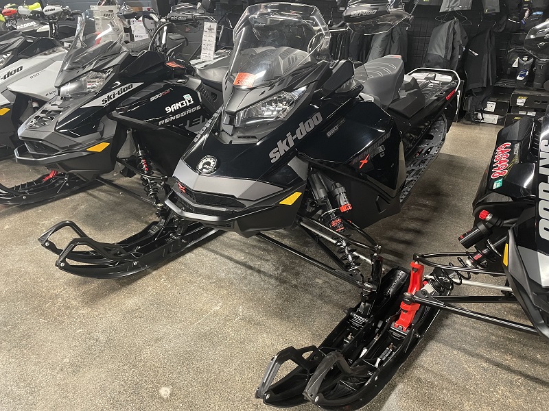 2022 Ski-Doo XRS Snowmobile