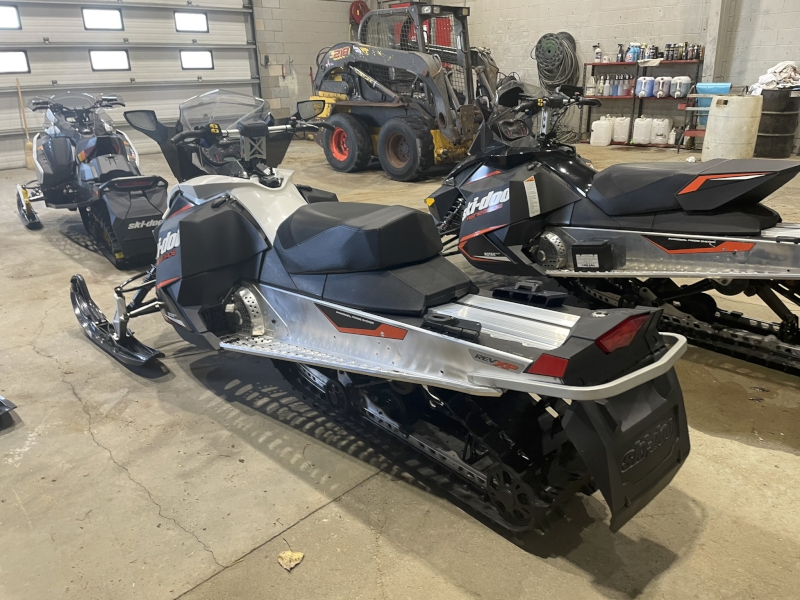 2020 Ski-Doo 600 Snowmobile