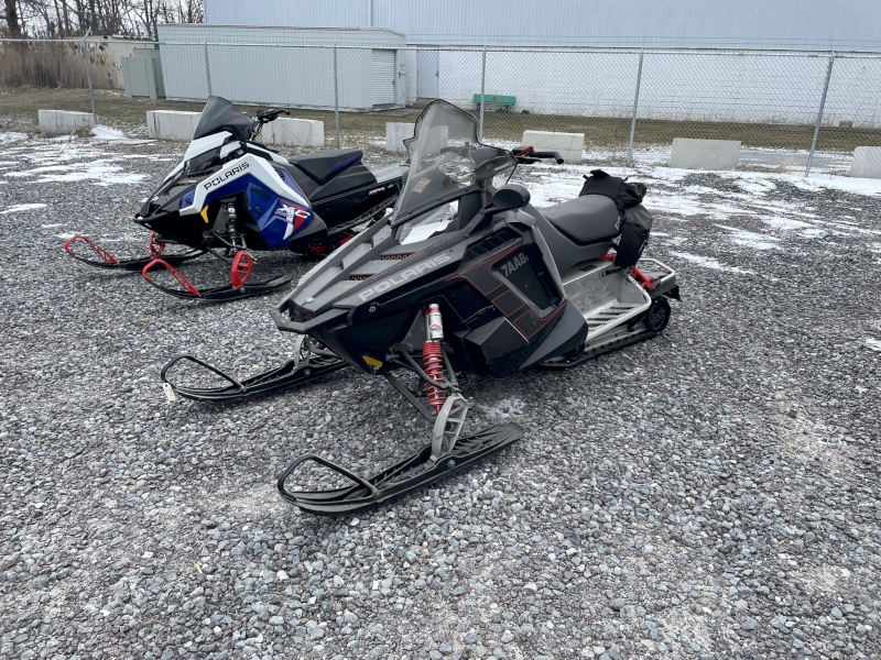 2010 Polaris 600 Snowmobile