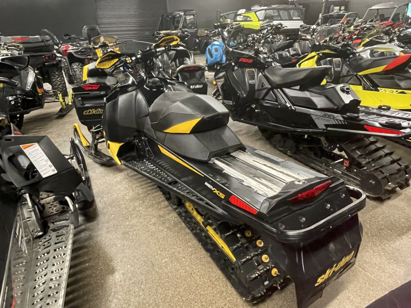 2013 Ski-Doo 600 X Snowmobile