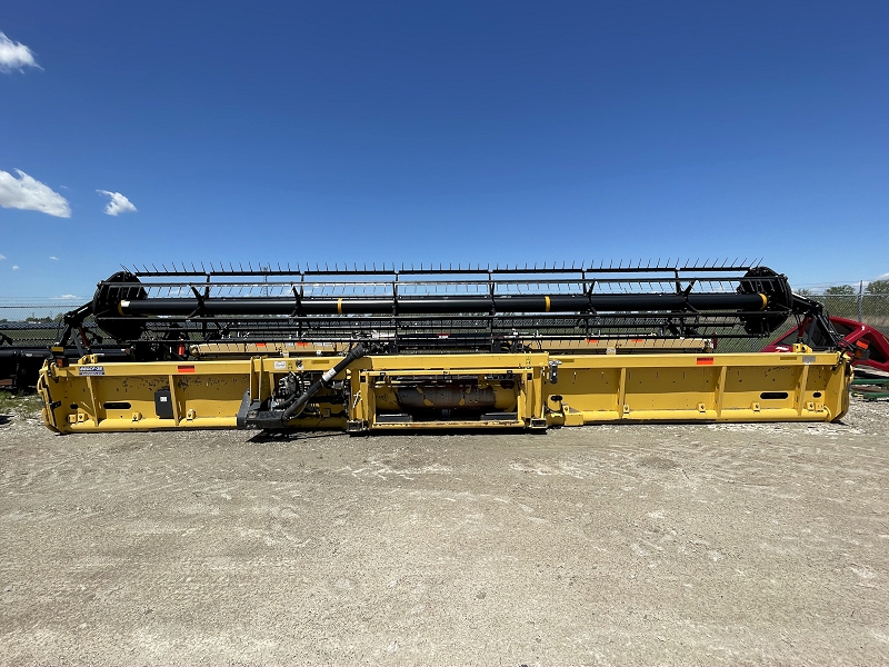 2012 New Holland 880CF-35 Header Draper Flex