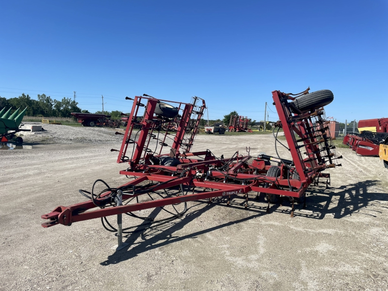 1985 Kongskilde SBC24 Field Cultivator