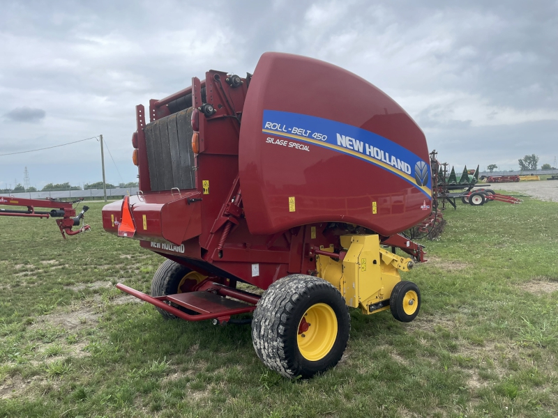 2019 New Holland RB450 Baler/Round