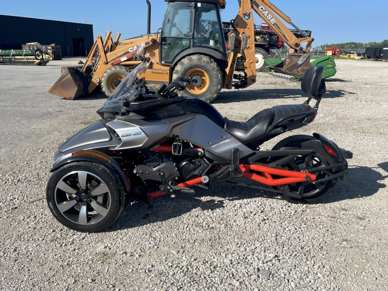 2015 Can-Am F3 Motorcycle