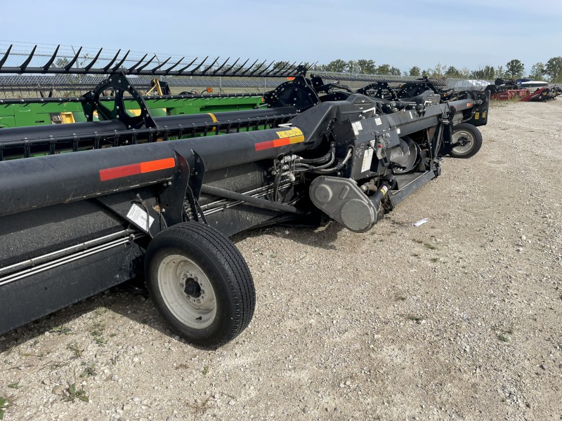 2018 MacDon FD75-40 Header Draper Flex