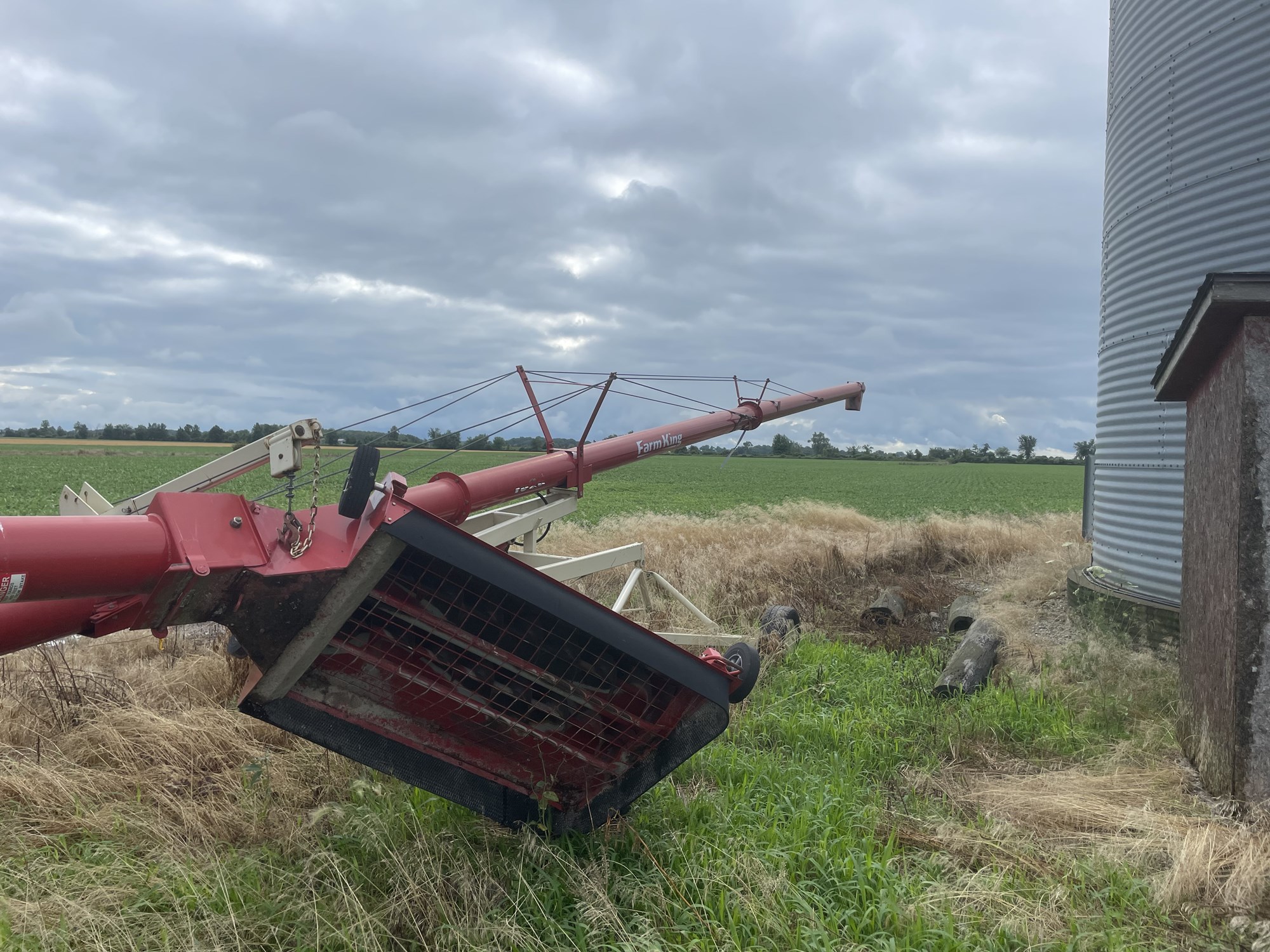 2013 Farm King 1060TM Grain Auger