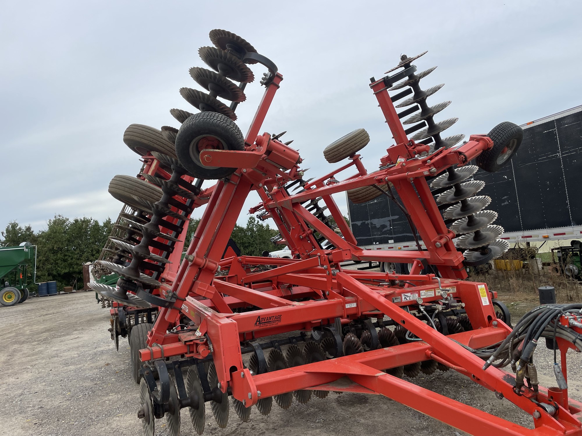 2016 Kuhn 8000-30 Vertical Tillage