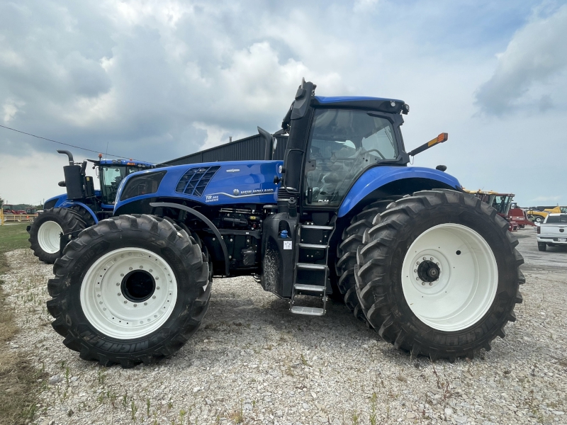 2025 New Holland T8.385  PLMI Tractor
