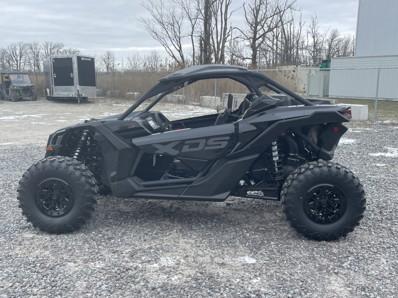 2025 Can-Am 7SSN Side by Side