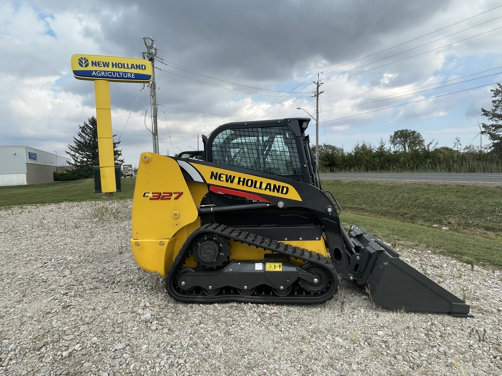 2025 New Holland C327 T4F Compact Track Loader
